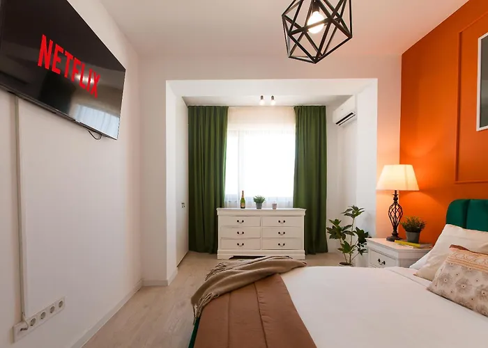 Ivory - Modern Minimalist * Bucureşti