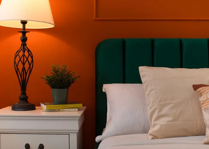 Ivory - Modern Minimalist Апартаменти Бухарест