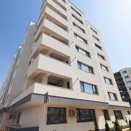 Ivory - Modern Minimalist Daire Bükreş